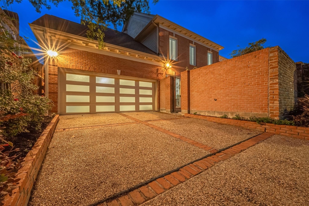 983 S Post Oak Lane - Photo 41