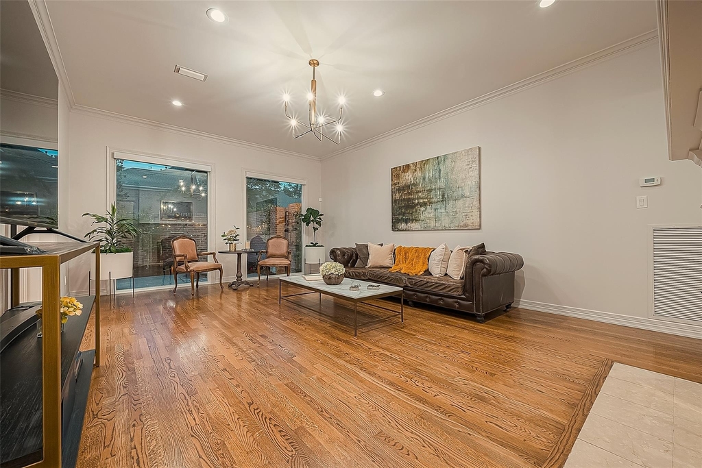 983 S Post Oak Lane - Photo 7