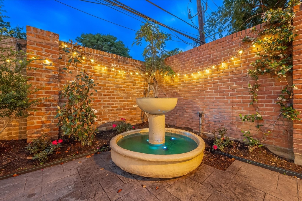 983 S Post Oak Lane - Photo 46
