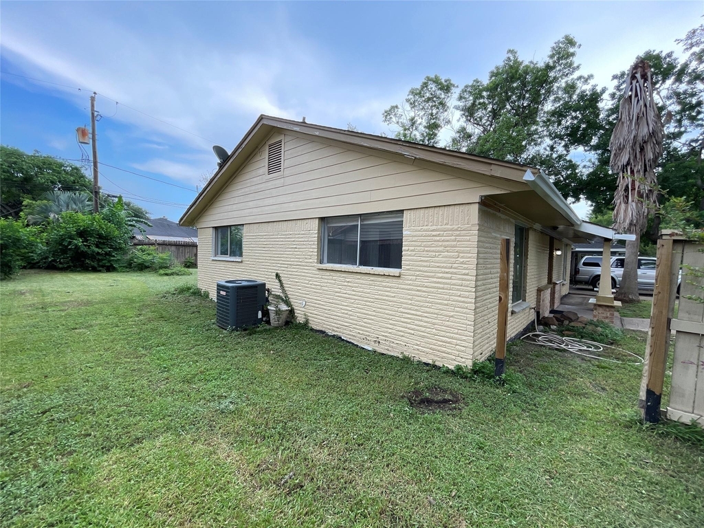 4803 Geraldine Street - Photo 7