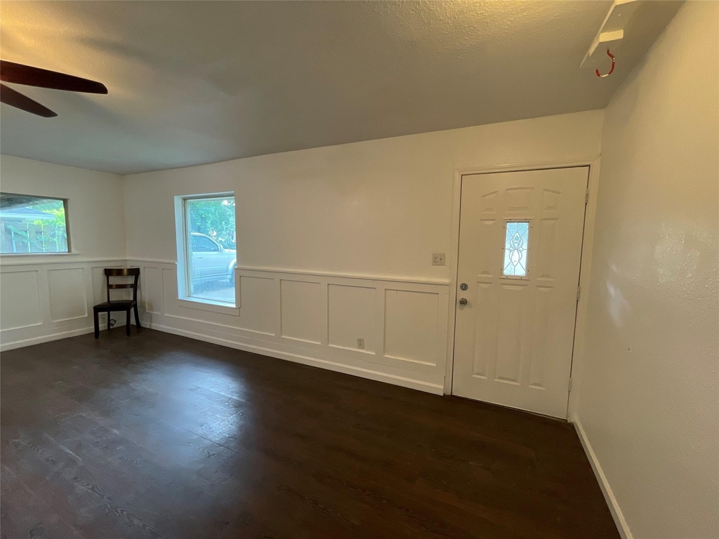 4803 Geraldine Street - Photo 27