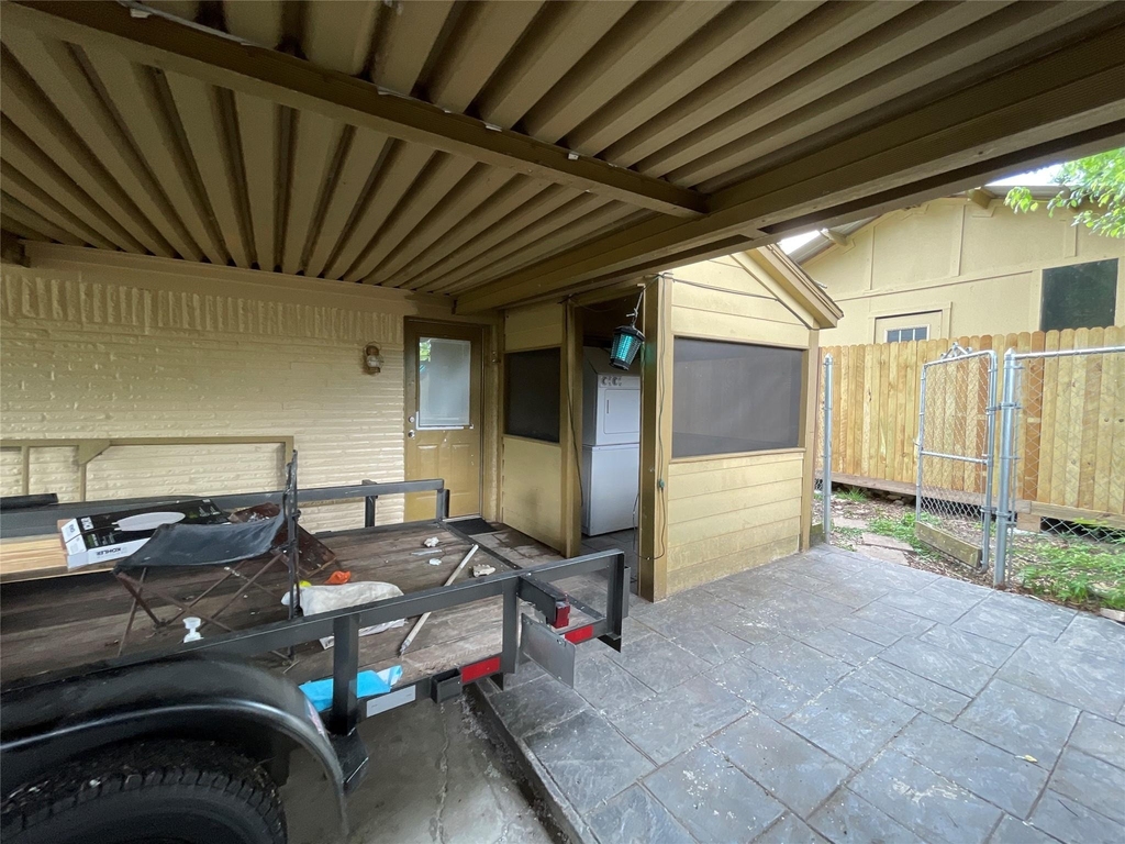4803 Geraldine Street - Photo 38