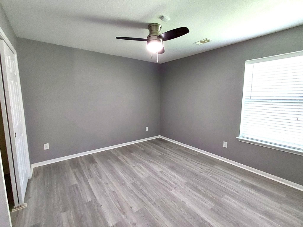 23150 Quiet Heron Court - Photo 7