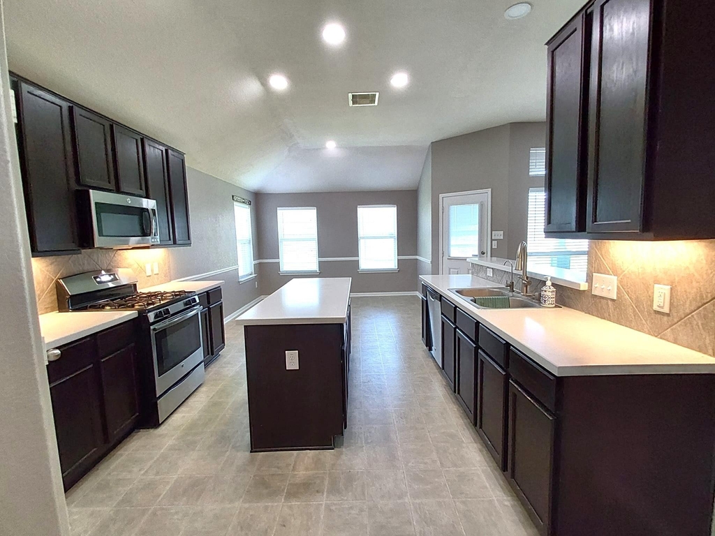 23150 Quiet Heron Court - Photo 17
