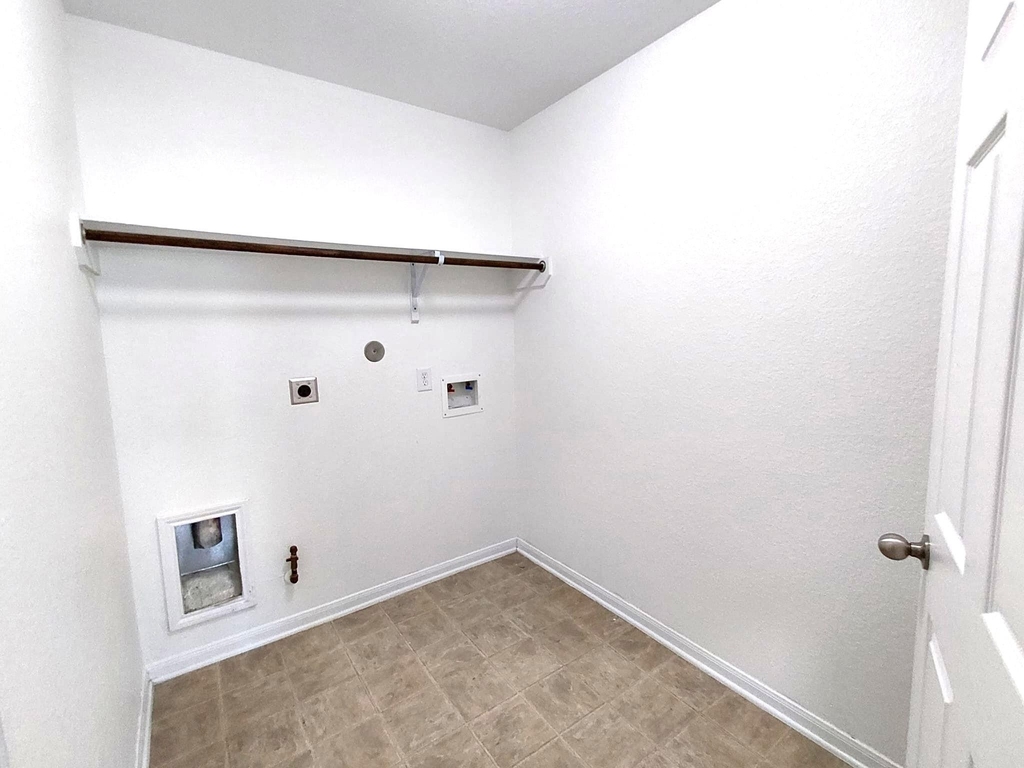 23150 Quiet Heron Court - Photo 10