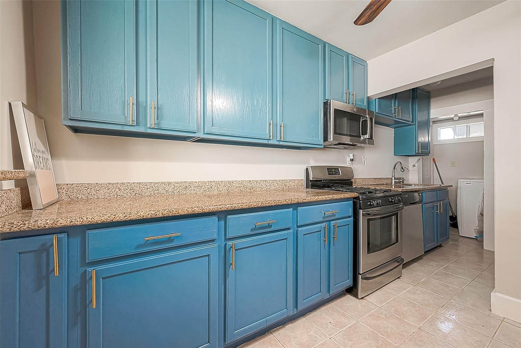 1409 Wheeler Street - Photo 14
