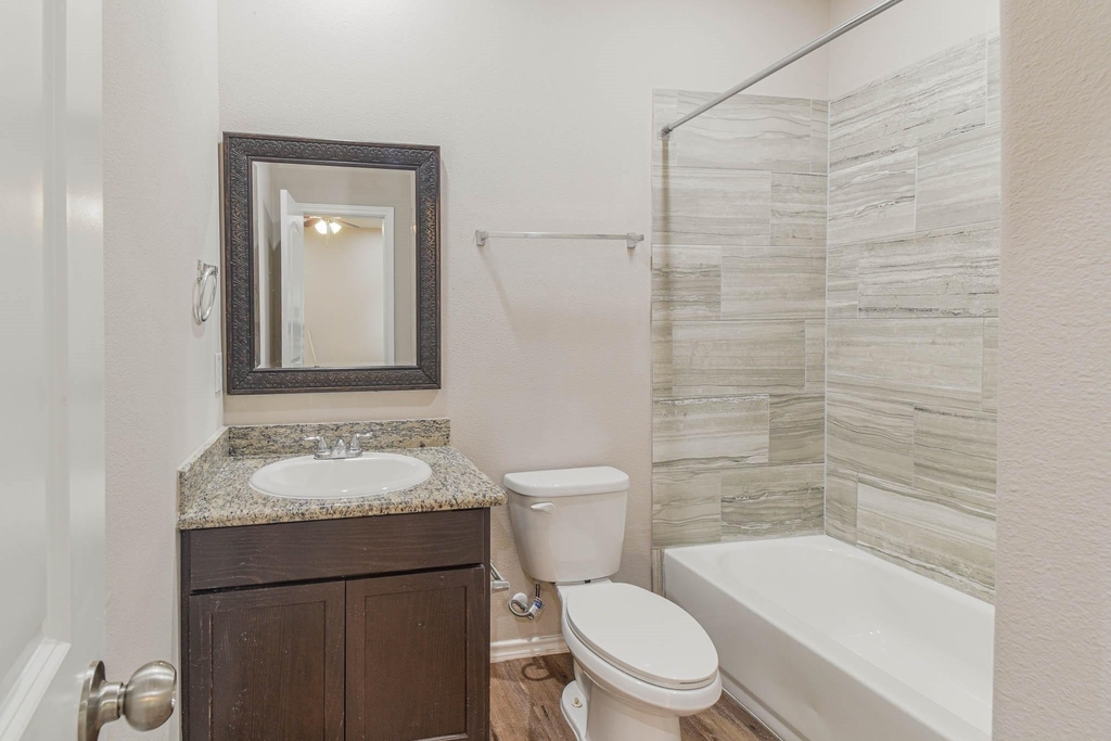 15627 Sycamore Drive - Photo 10