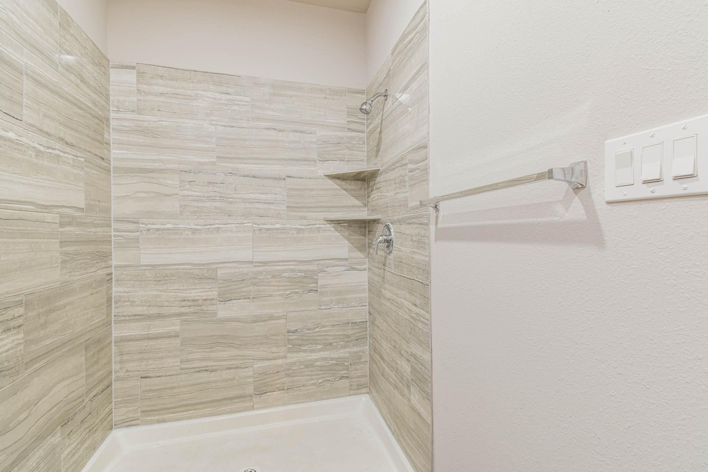 15627 Sycamore Drive - Photo 21
