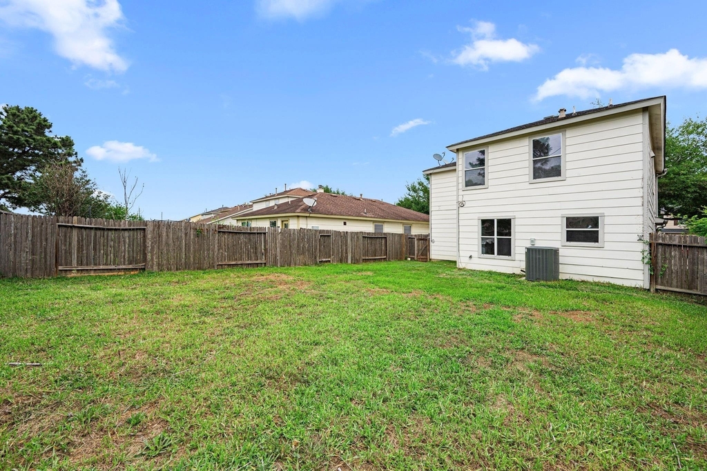 29627 Evergreen Hills Drive - Photo 20