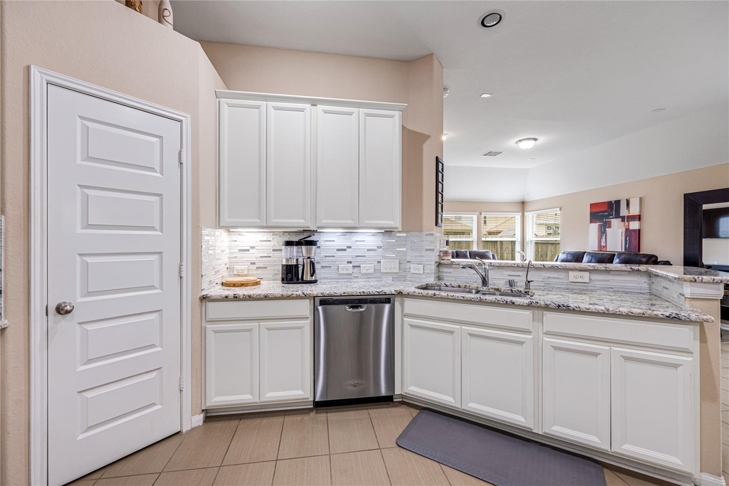 7030 Villa Mountain Lane - Photo 20