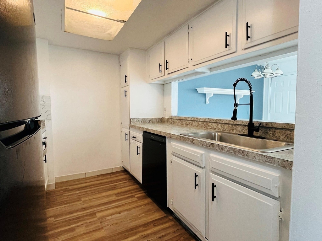 6981 Chasewood Drive - Photo 3