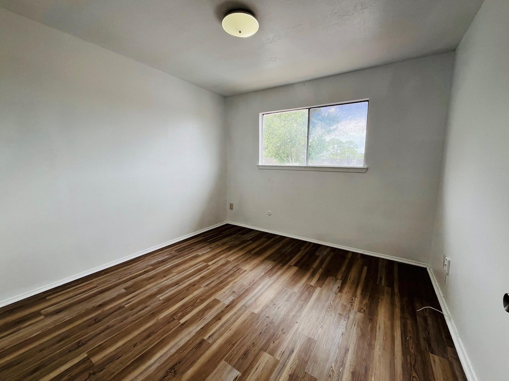 6981 Chasewood Drive - Photo 7
