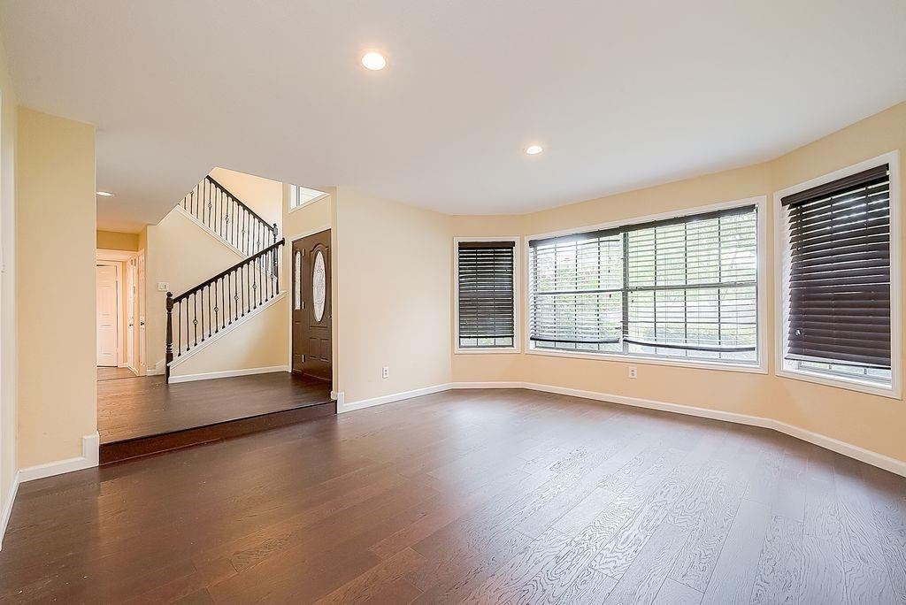 2039 Shorewood Lane - Photo 8