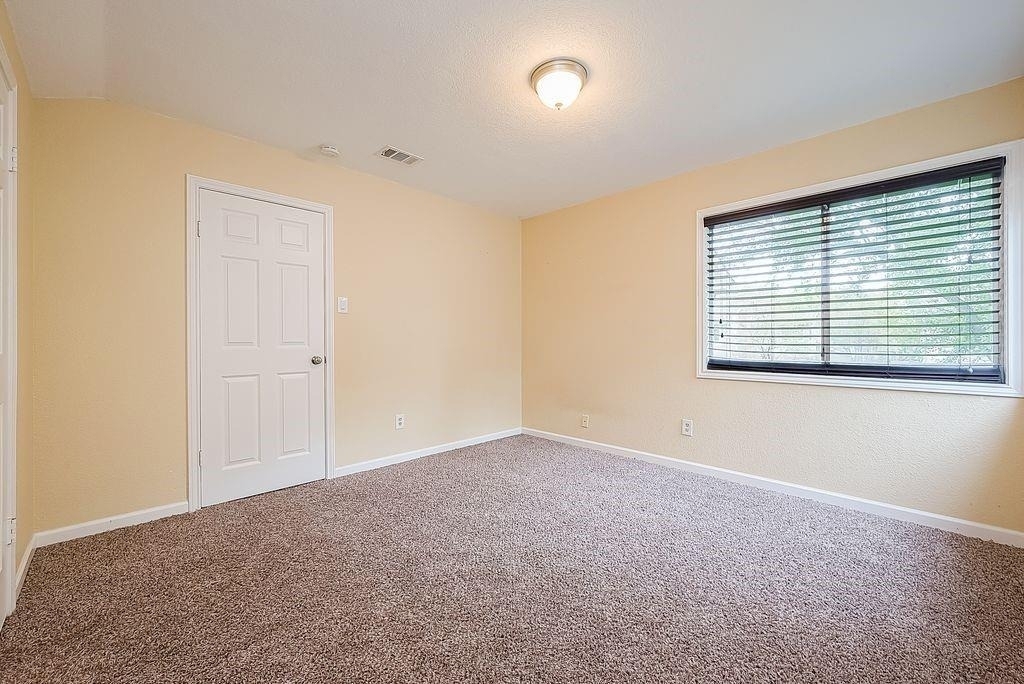 2039 Shorewood Lane - Photo 29