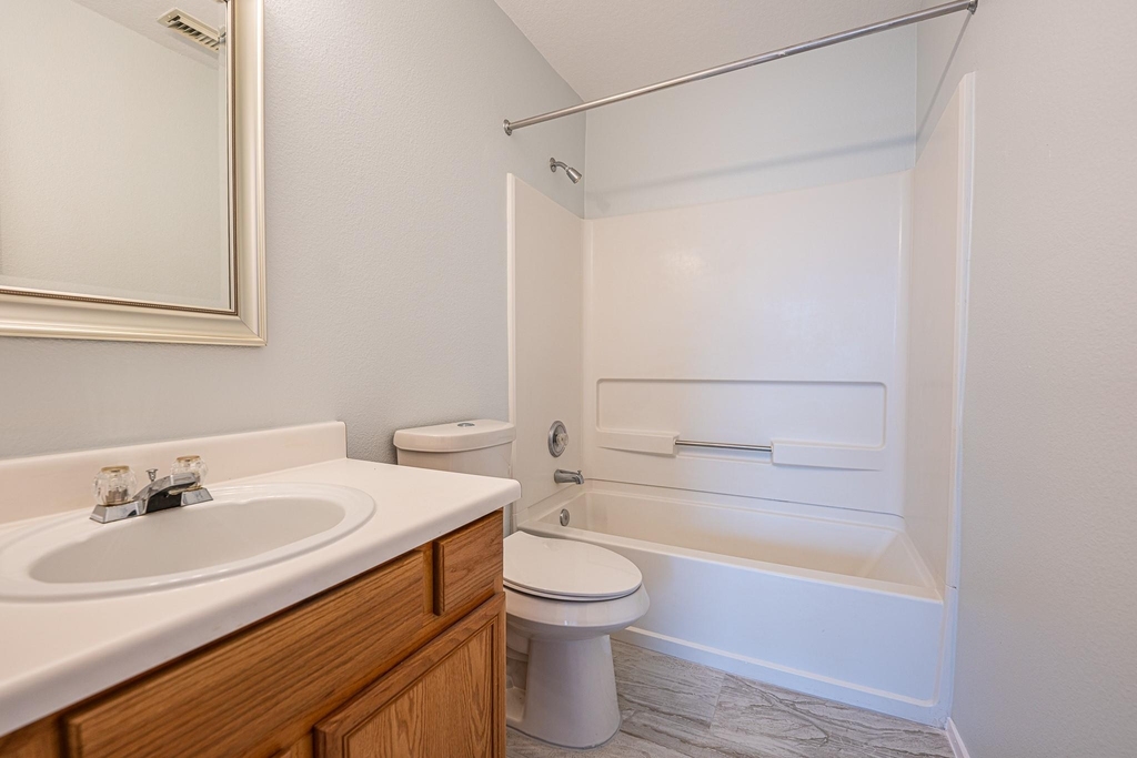 6247 Elton Knolls Street - Photo 16