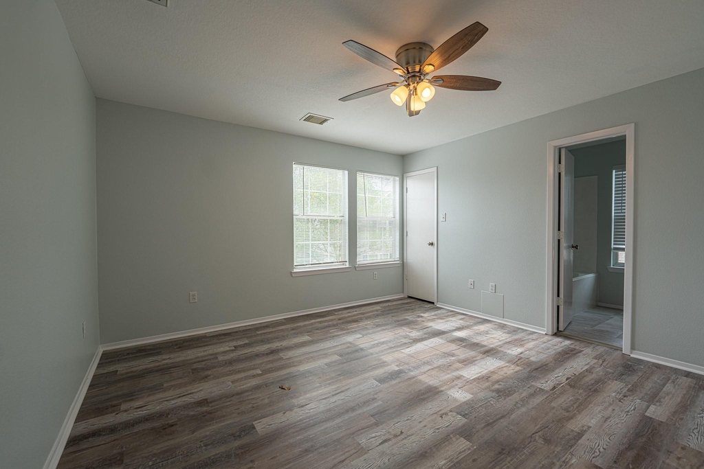6247 Elton Knolls Street - Photo 14