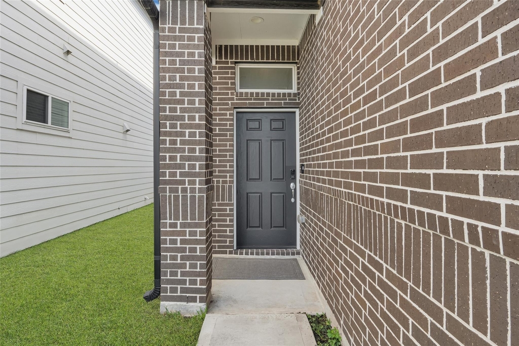 6405 Leopold Star Lane - Photo 2