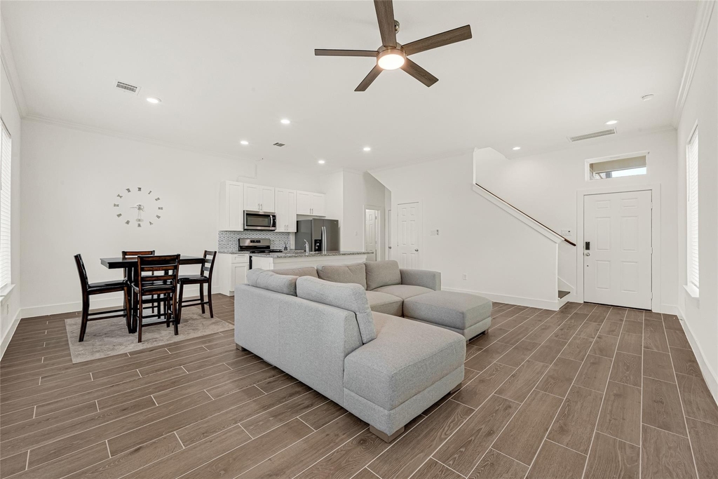 6405 Leopold Star Lane - Photo 5