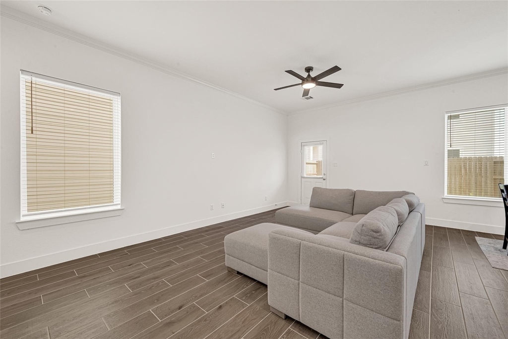 6405 Leopold Star Lane - Photo 6
