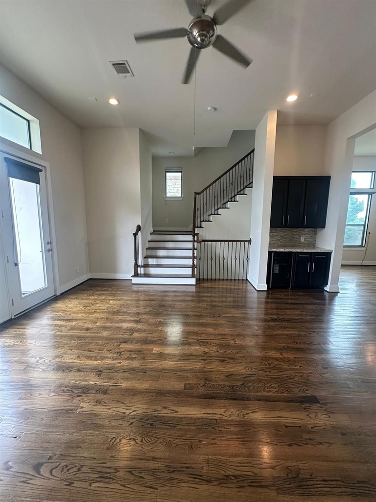 4106 Marina Street - Photo 9
