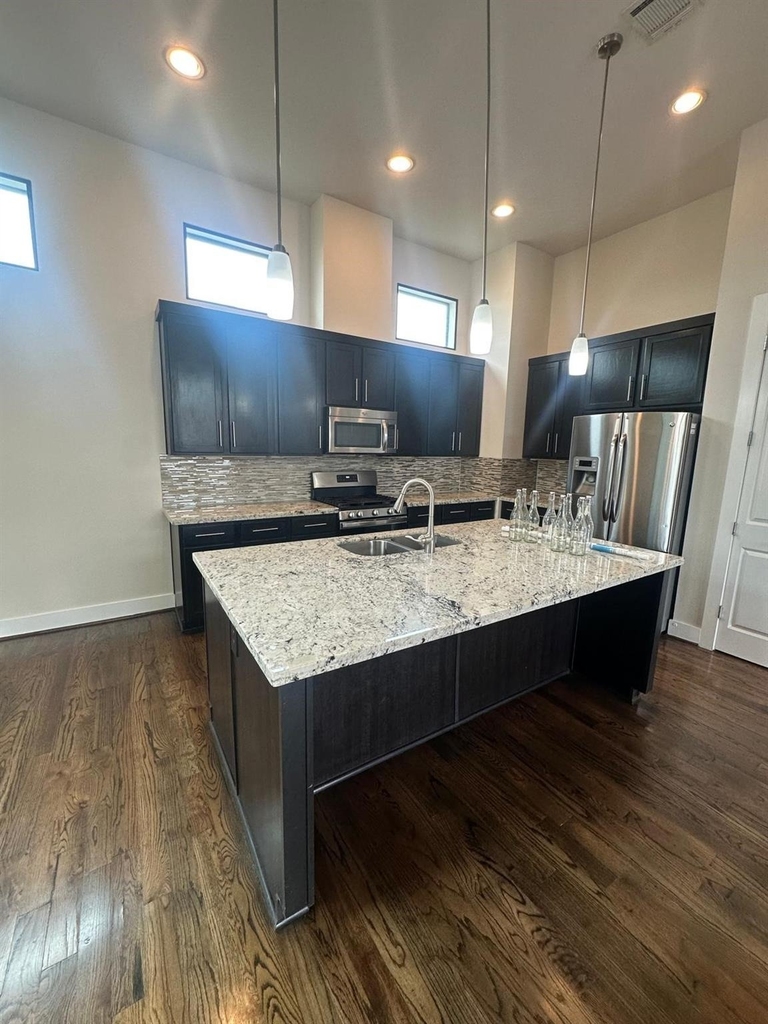 4106 Marina Street - Photo 7