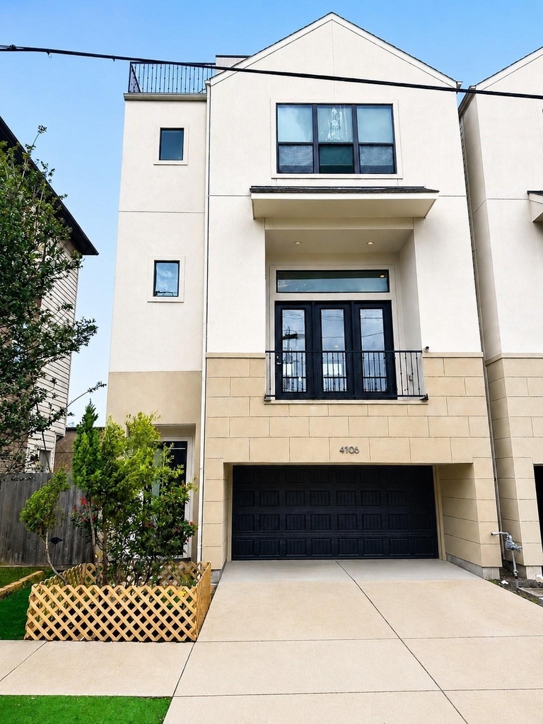 4106 Marina Street - Photo 0