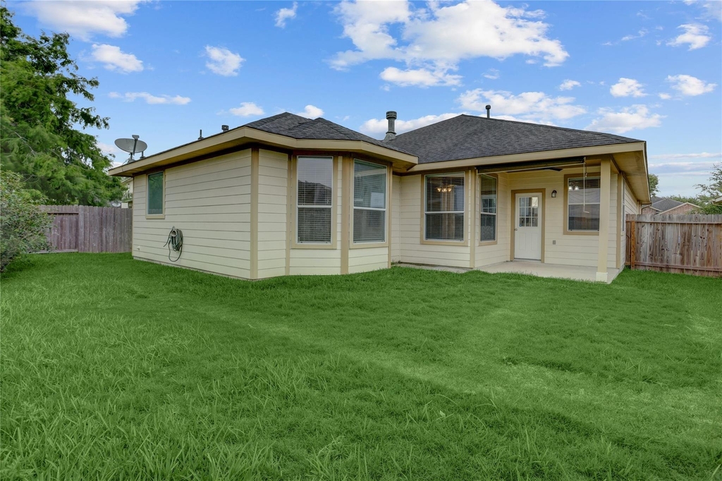 7406 Sabinal Creek Drive - Photo 14