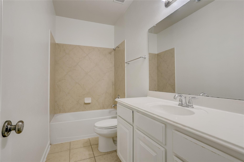 7406 Sabinal Creek Drive - Photo 12