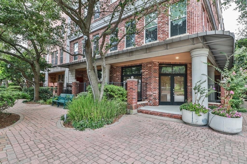 3208 Jackson Street - Photo 9