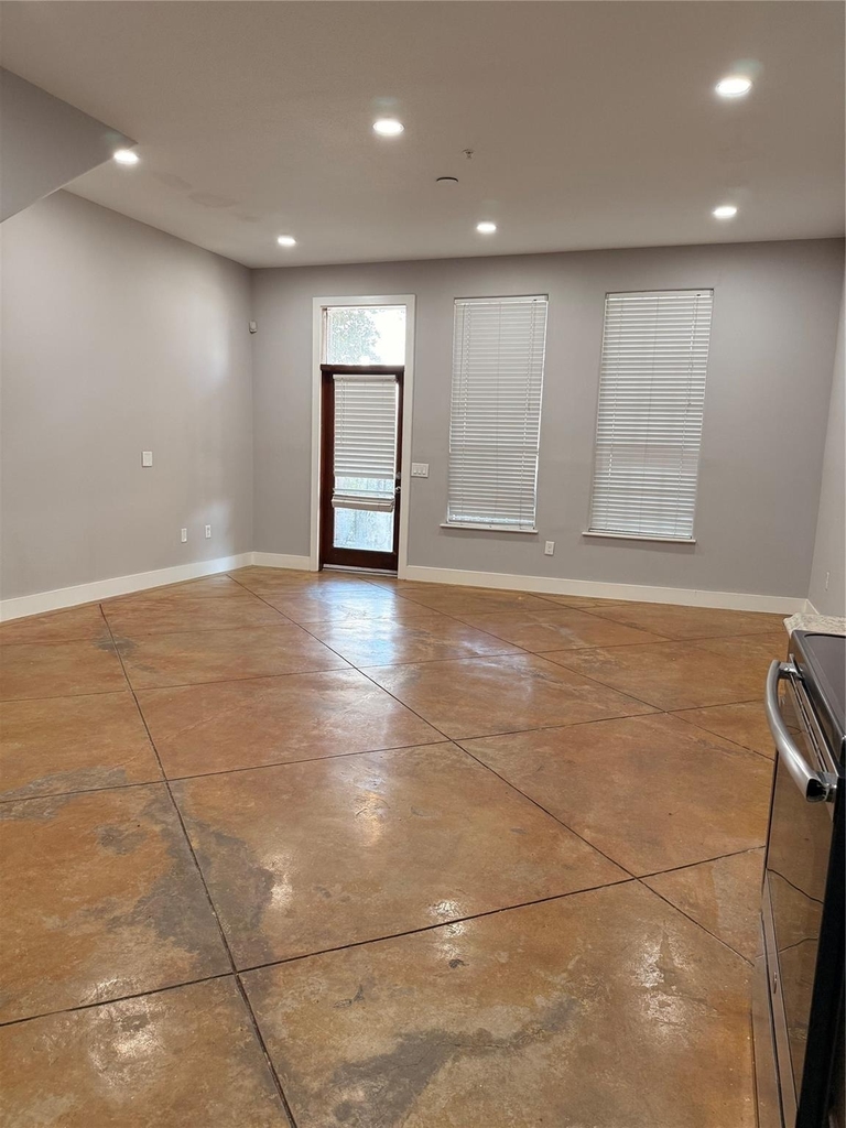 3208 Jackson Street - Photo 6