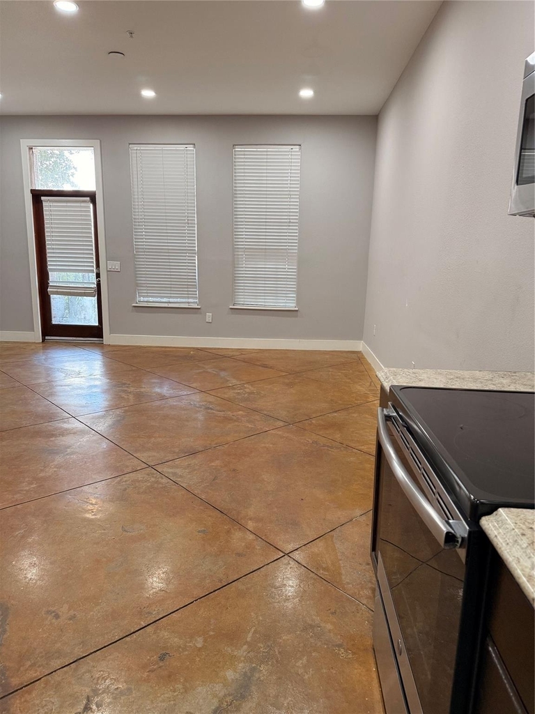 3208 Jackson Street - Photo 5