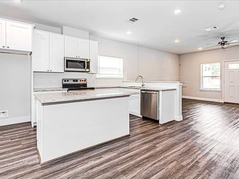 9314 Sundown Drive - Photo 2