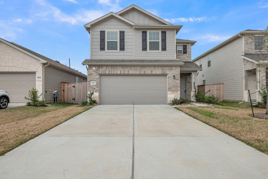 16523 Pine Arrow Drive - Photo 3