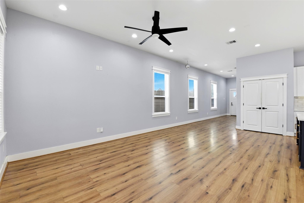 6476 Tc Jester Boulevard - Photo 9
