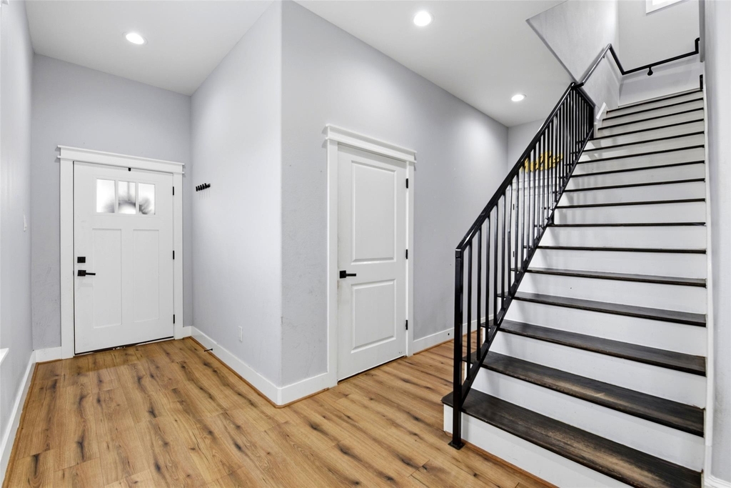 6476 Tc Jester Boulevard - Photo 3