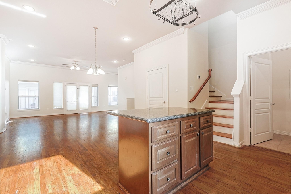 2540 Prospect Street - Photo 14