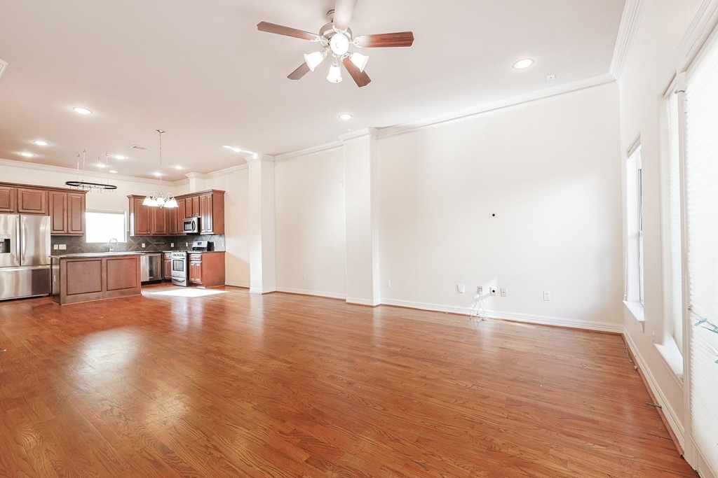 2540 Prospect Street - Photo 6