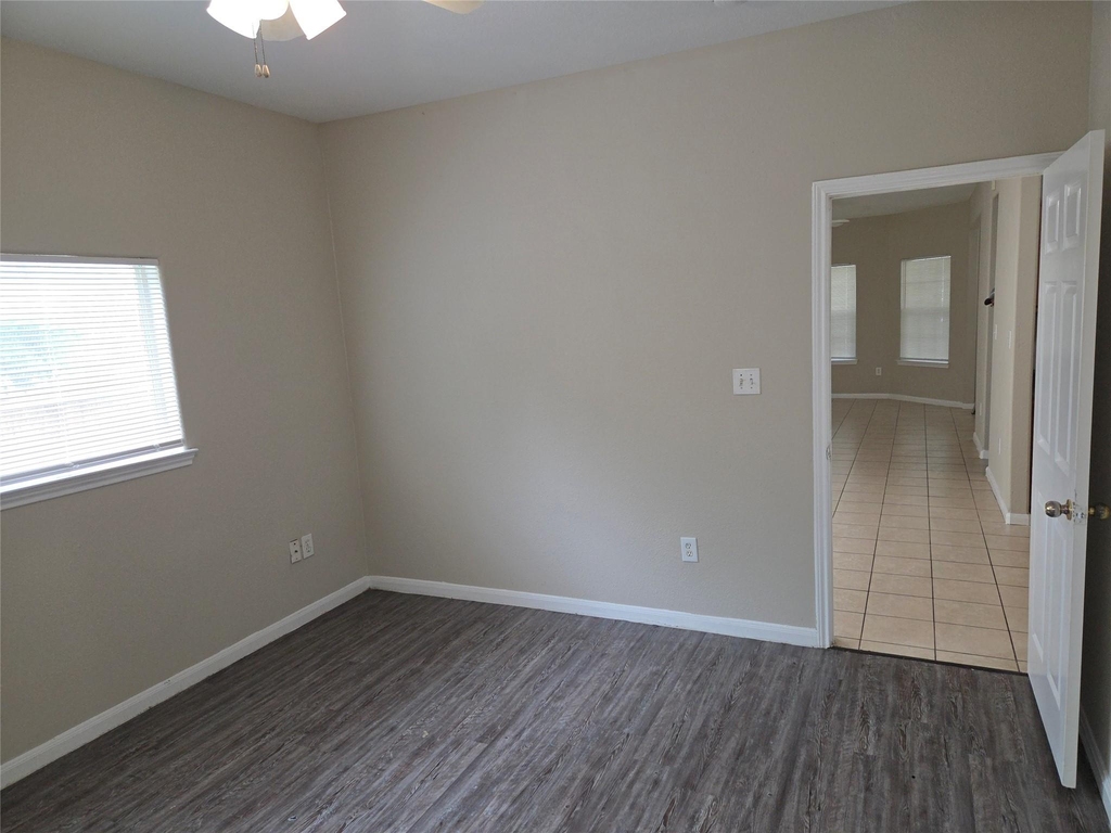 10015 Wiloak Street - Photo 9