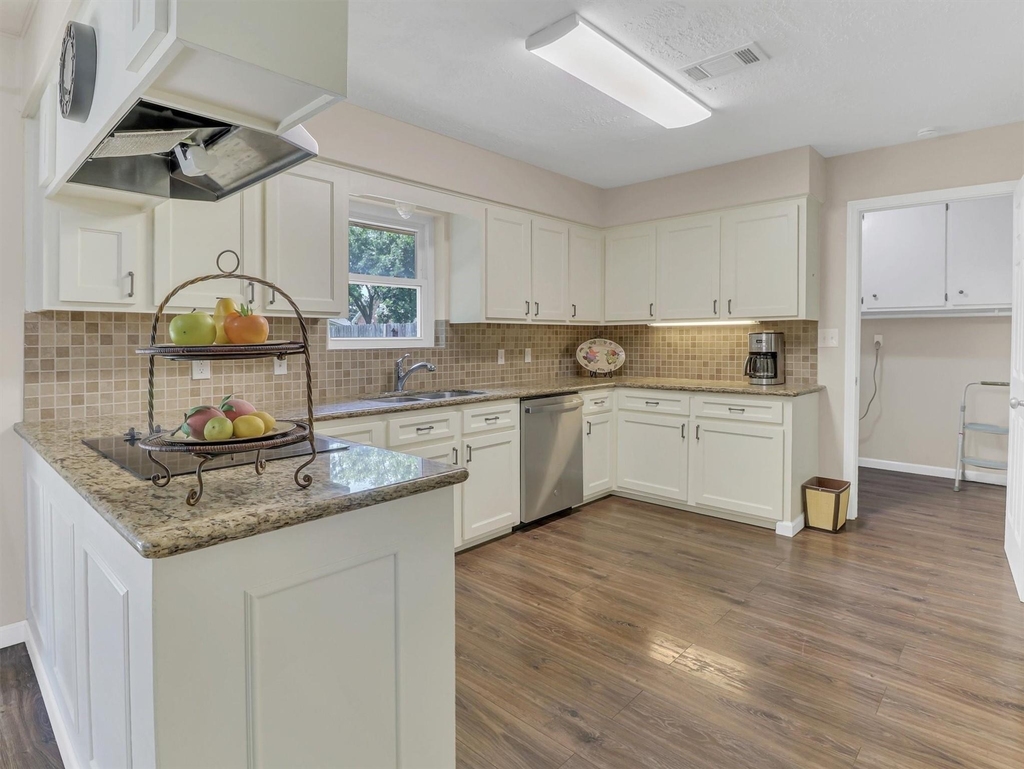 805 Bluebonnet Lane - Photo 29