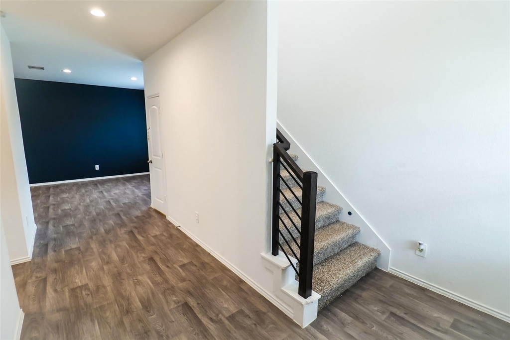 22202 Palladium Drive - Photo 3