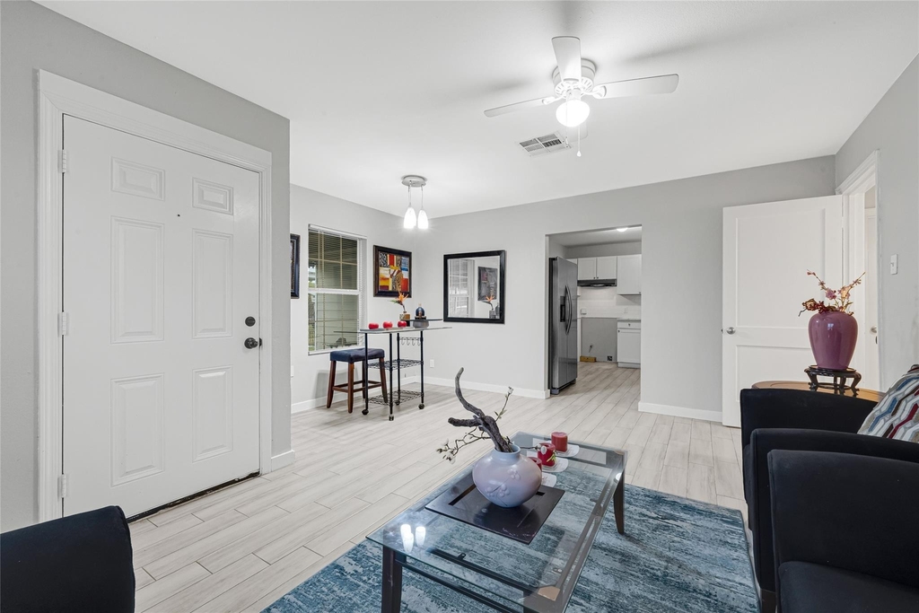 5009 Bataan Road - Photo 7
