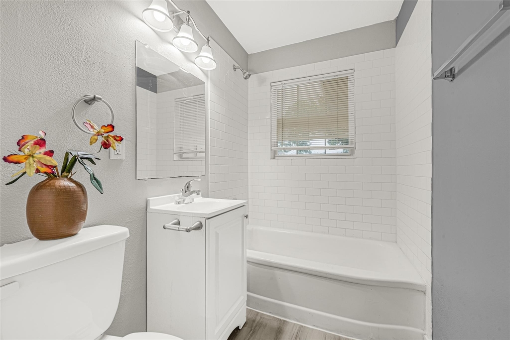 5009 Bataan Road - Photo 23