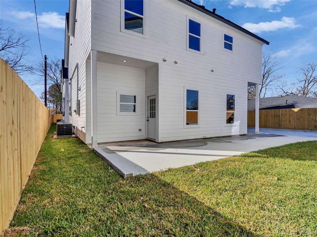 5128 Clover Street - Photo 25