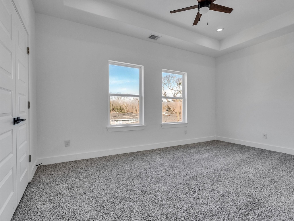 5128 Clover Street - Photo 19