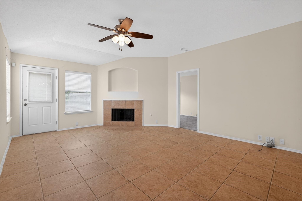20114 Larkspur Landing - Photo 8
