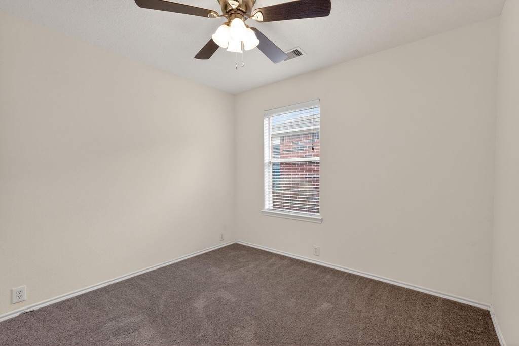 20114 Larkspur Landing - Photo 15