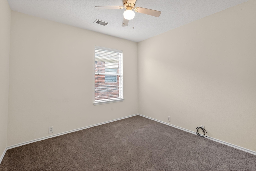 20114 Larkspur Landing - Photo 17