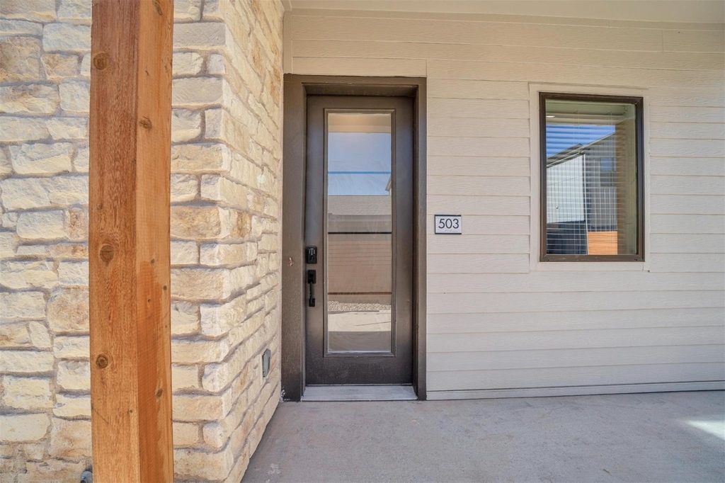 1601-103 Mustang Drive - Photo 0