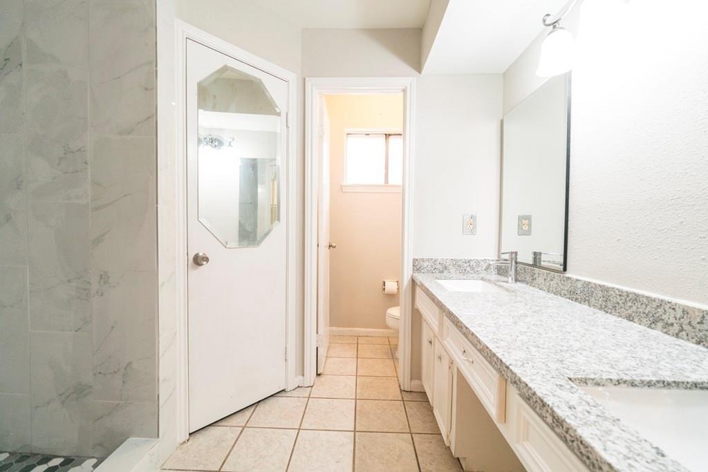18746 Wood Glen Lane - Photo 11
