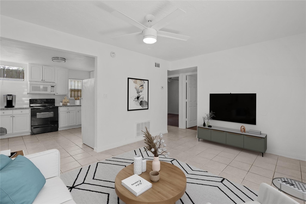 918 Winnie Street - Photo 9